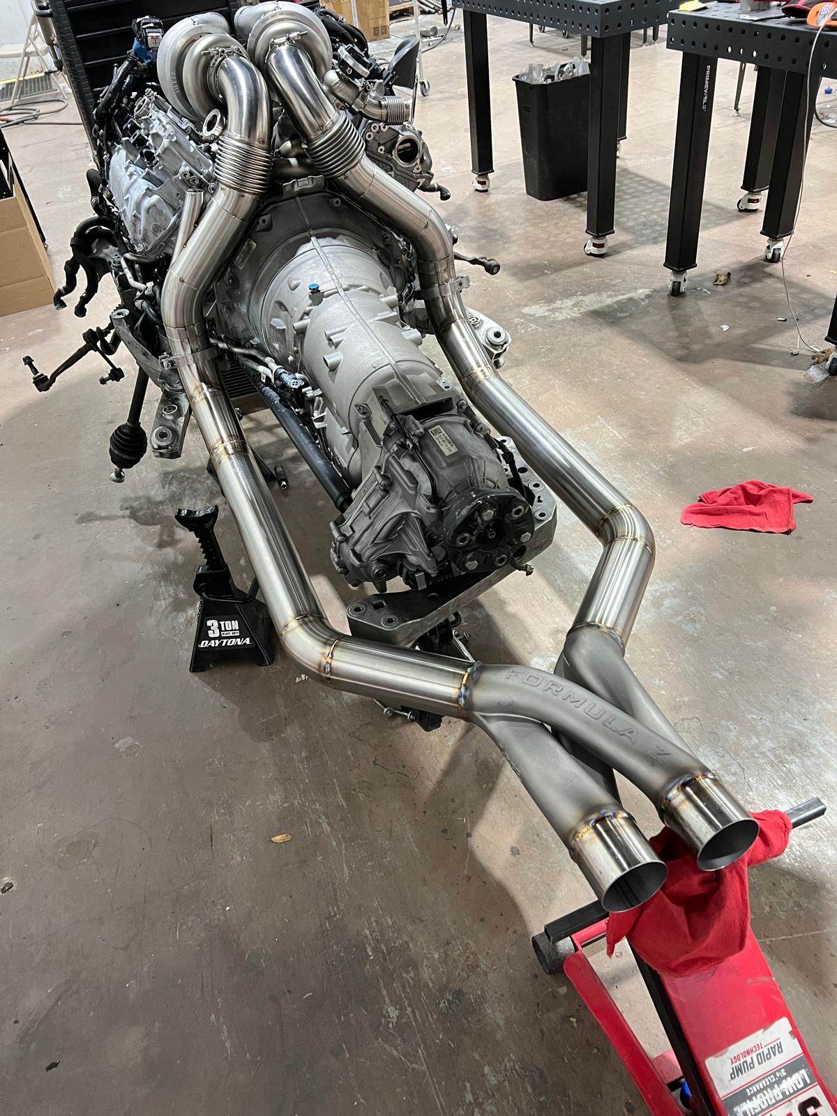 2000WHP capable BMW 4.4tt S63tu4 turbo system