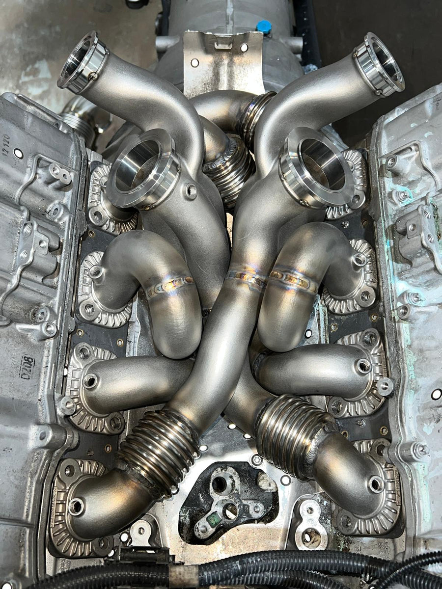 2000WHP capable BMW 4.4tt S63tu4 turbo system