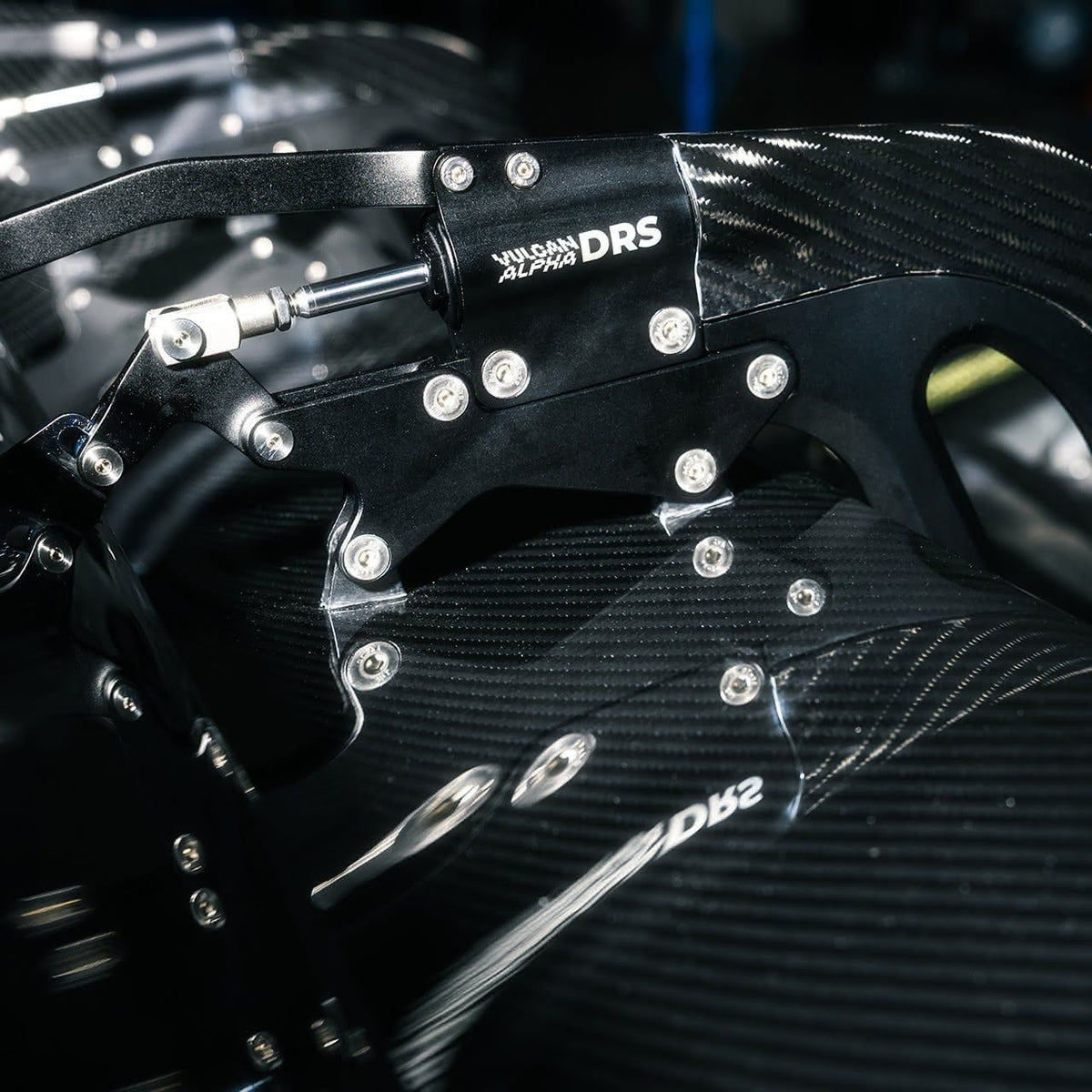 Vulcan Alpha Carbon-Fibre Dual-Element Wing with DRS – BMW G82 M4 – original Vulcan Alpha product image